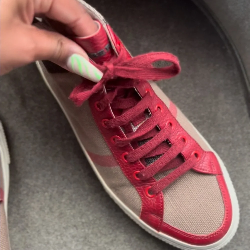 Woven Burgundy Burberry Sneakers - Picture 3 of 4